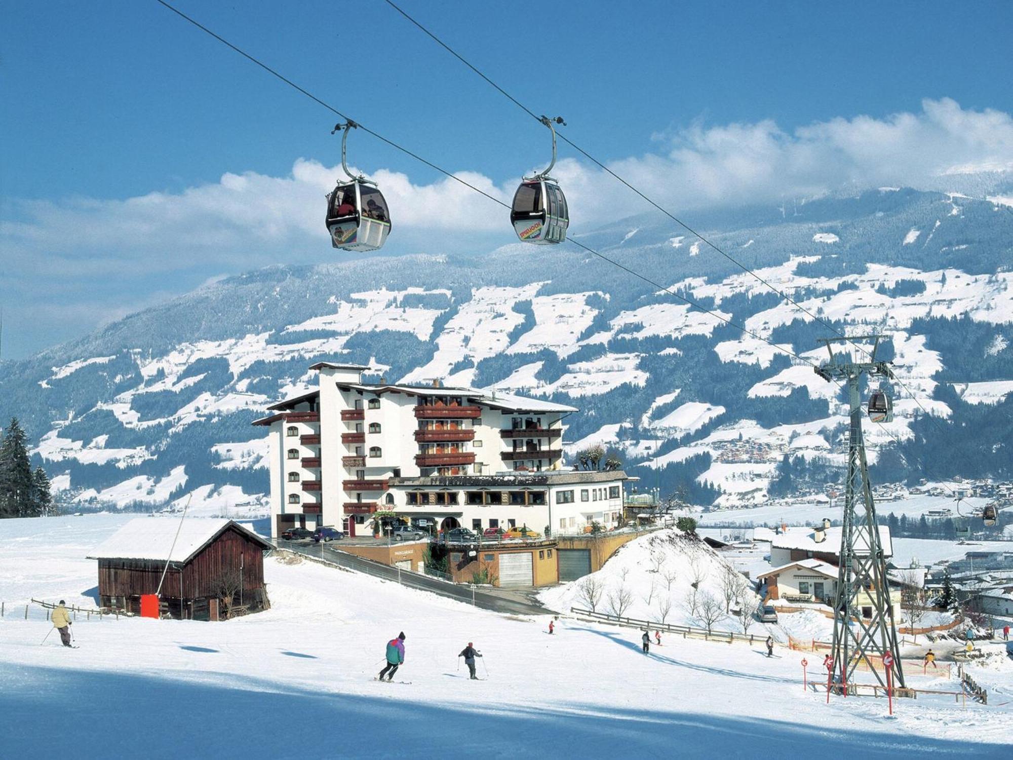Holiday Flat In Uderns Near The Ski Area Buitenkant foto